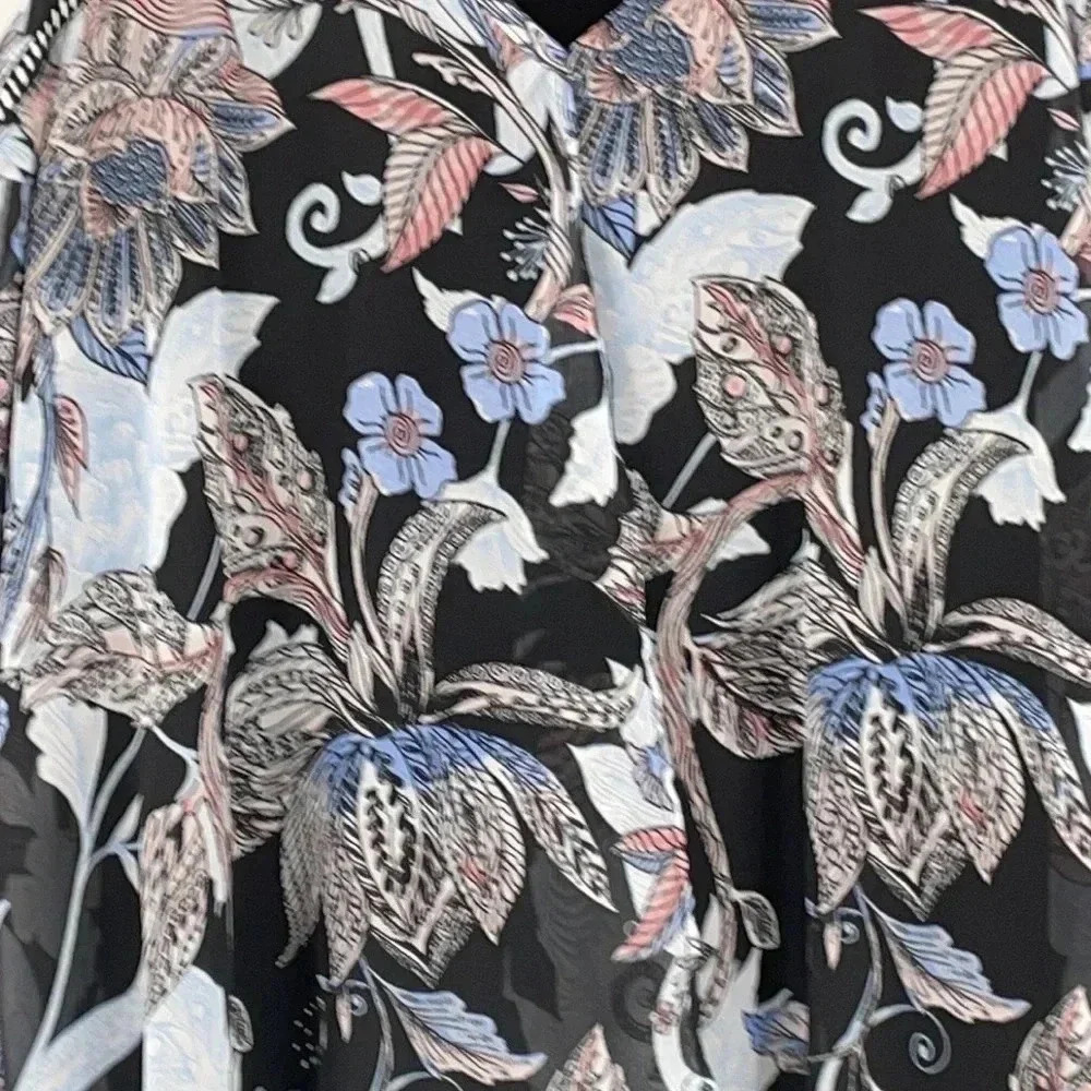 IZ Byer Floral Cold Shoulder Long Sleeved Top Medium - Picture 2 of 9